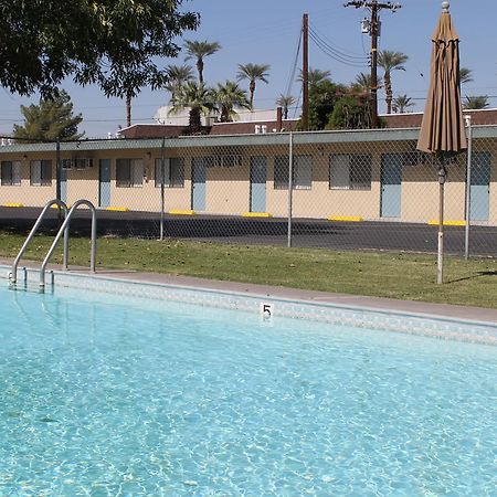Indio Holiday Motel Exteriör bild